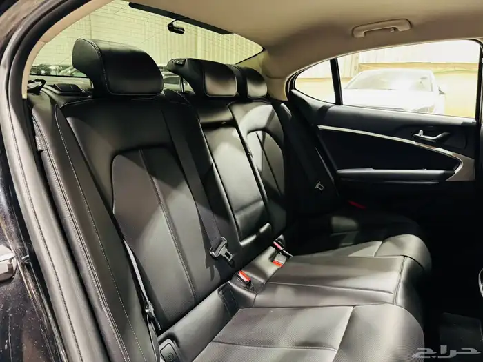 جنسس 2021 G70 (بحالة ممتازة) 9