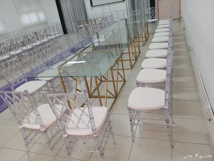 كراسي وطاولات كراسي شفافه طاولات دائري 6