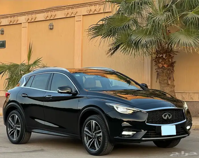 انفنتي QX30 11