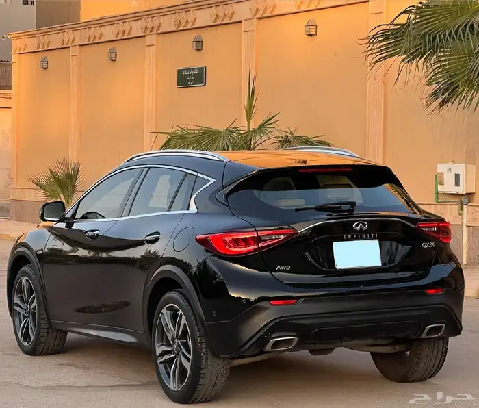 انفنتي QX30 3