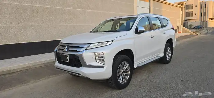 ميتسوبيشي مونتيرو 7