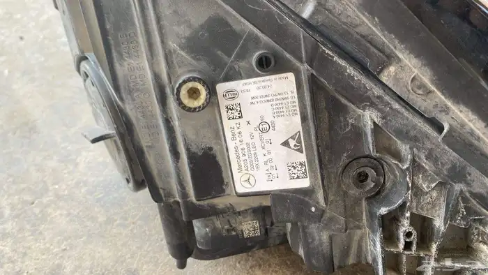 شمعات مرسيدس C180 اصلي وكاله 2018 2024 4