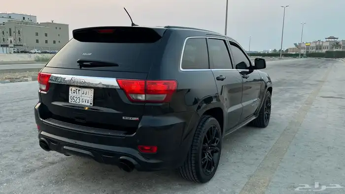 جيب جراند شروكي SRT 2013 2
