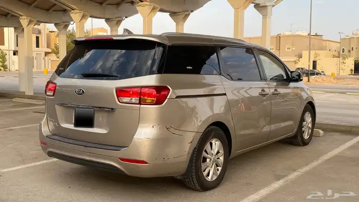 كيا كرنفال 2016 8