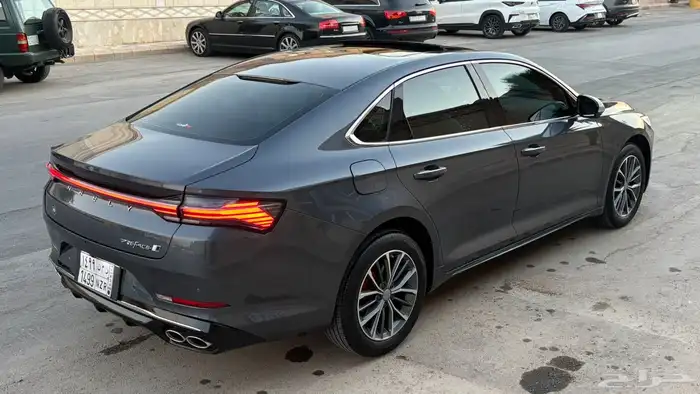 جيلي بريفيس 2025 نص فل غاية للمستخدم 8