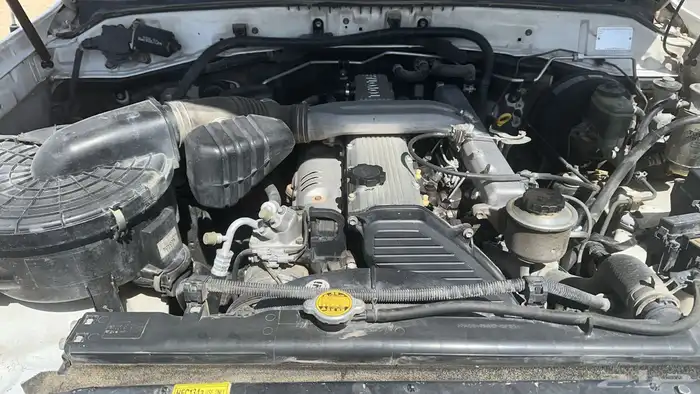 جيب تايوتا لاندكروزر موديل 2000 ديزل شد بلد وكاله 5