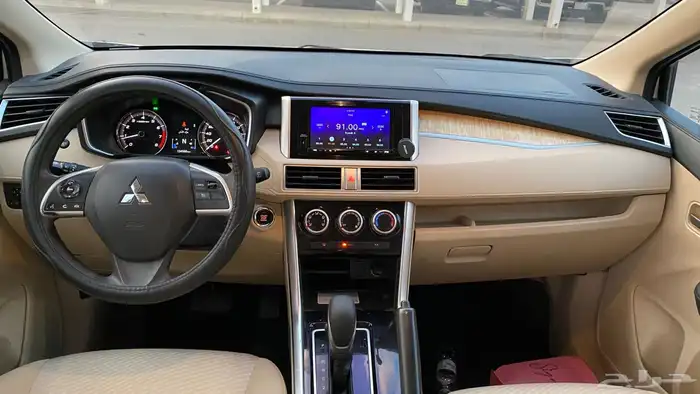 مستبيشي اكسباندر 18