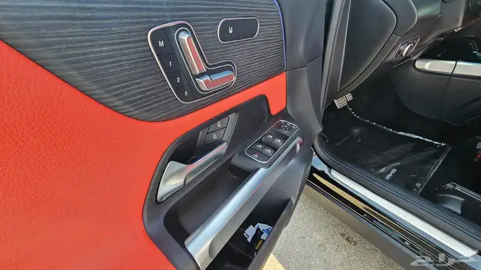 مرسيدس GLB200 - موديل 24 للتنازل 21