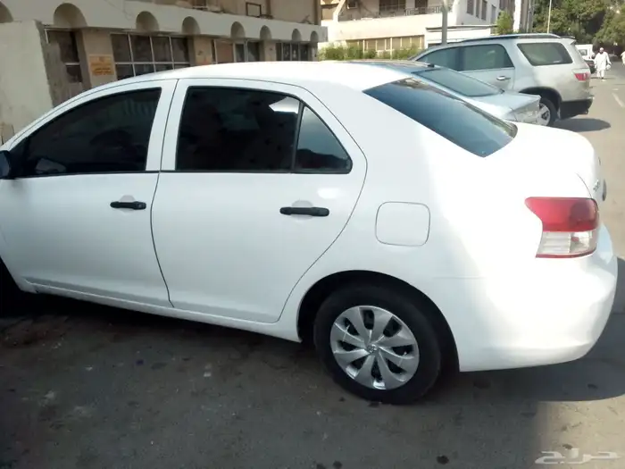 Toyota Yaris manual 2009 4