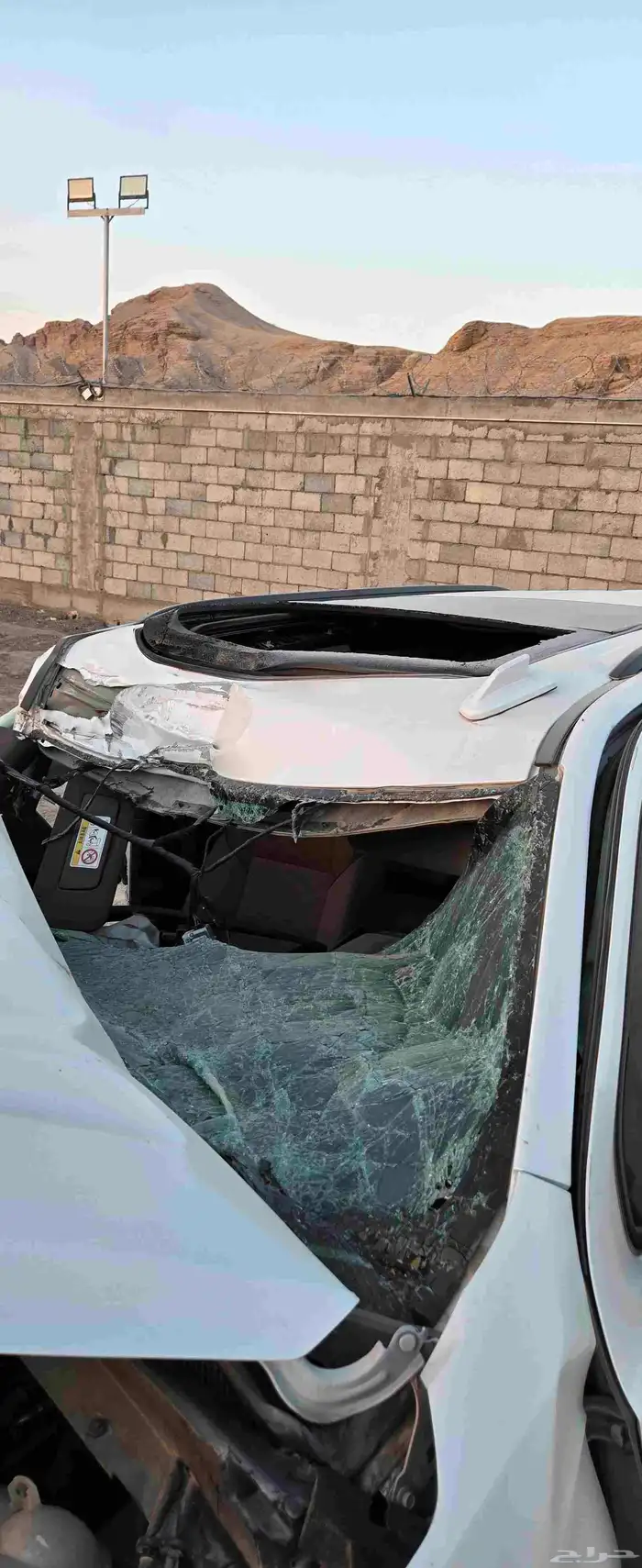 كاديلاك اسكاليد 2023 مصدوم 8