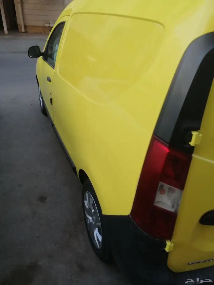 سياره رينو نقل بضايع موديل 2020 للايجار الشهري 2