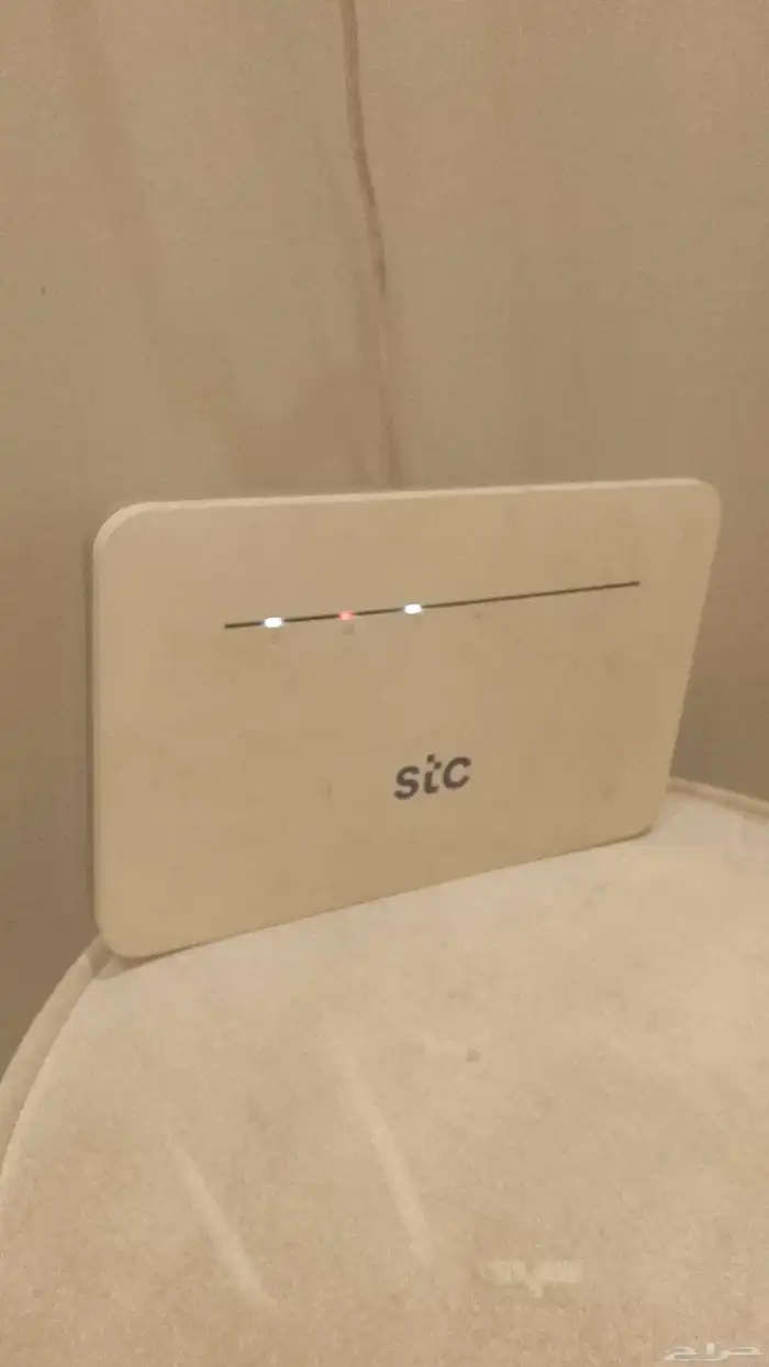 مودم sts شيه جديد بشاحنه الاصلي للبيع محايل 0