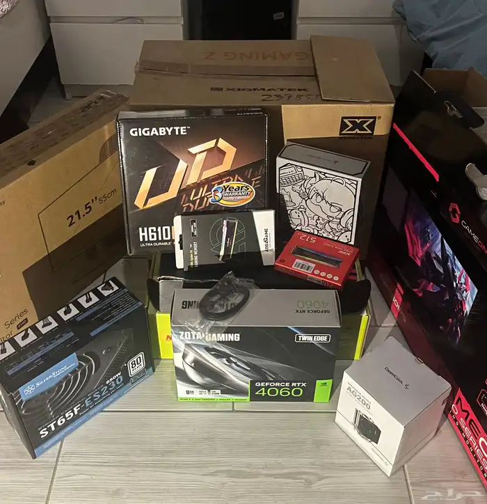 تجميعة PC مع الجانبيات 0