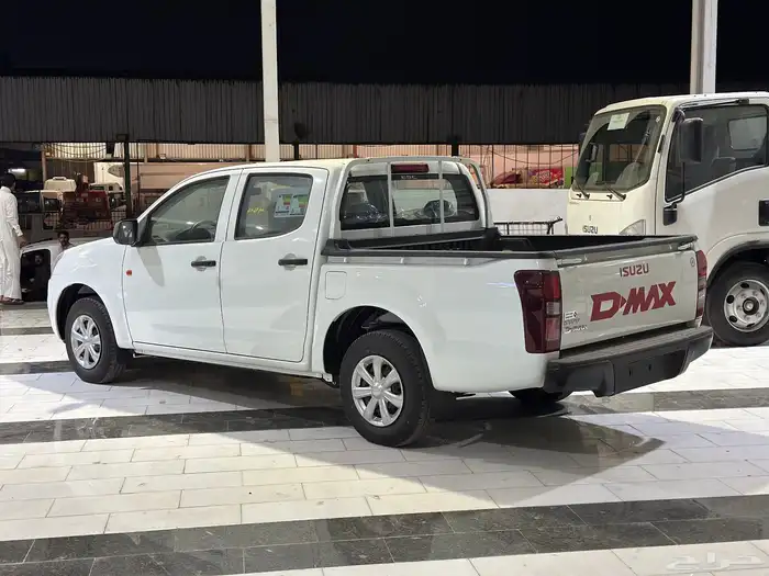 ايسوزو ديماكس غمارتين زجاج كهرباء بدون دبل - 136ح 2023 3