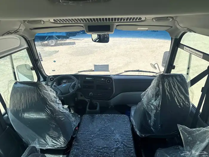 باص هيونداي 23 و 26 راكب 2023 10