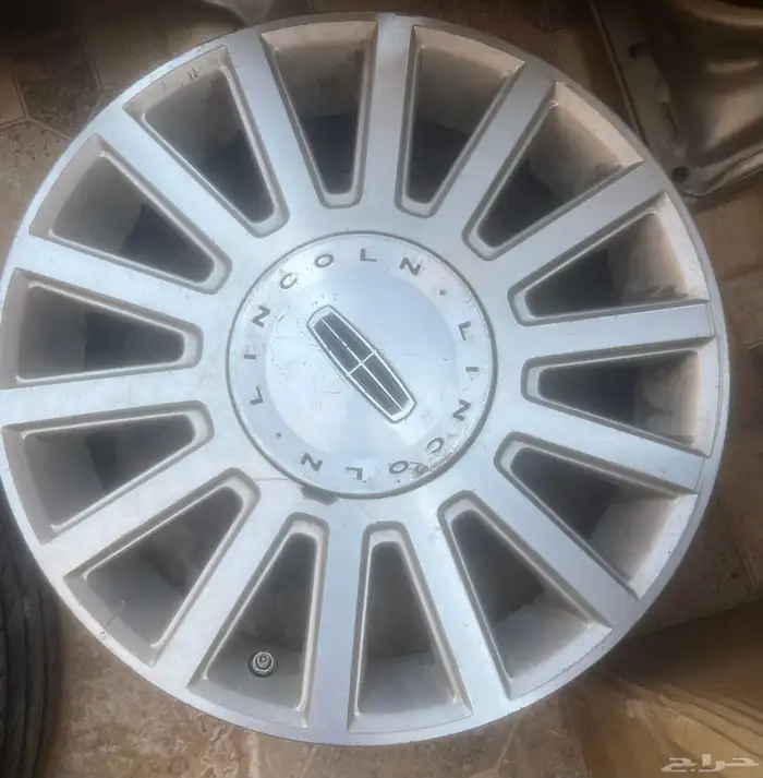 جنوط اصلية لينكون تاون كار 2003 2011 1