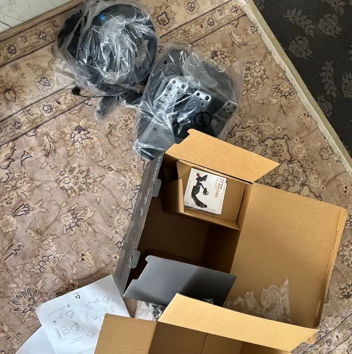 دركسون Logitech G923 Trueforce Xbox   Pc 1