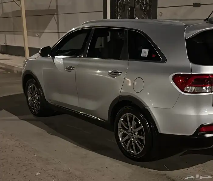 كيا سيورنتو 20