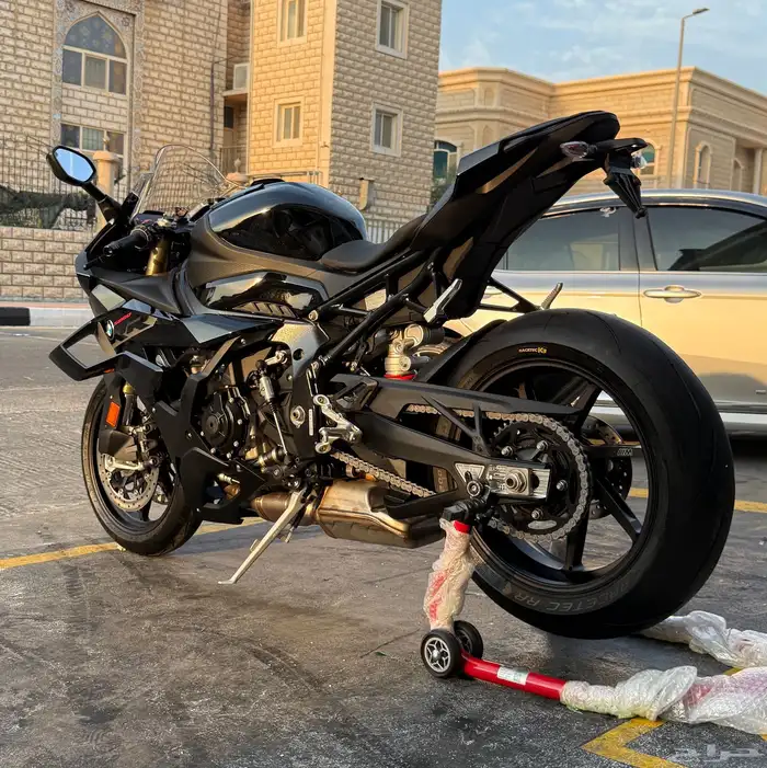 للبيع 2025 BMW S1000RR جديد اصفار 1