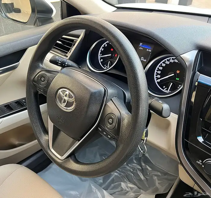 تويوتا كامري 2022 LE عداد 41 شد بلد 13