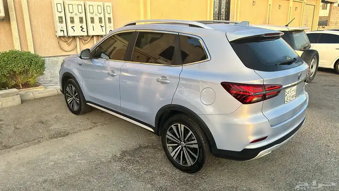 ام جي آر اكس 5 موديل 2022 فل ممشى قليل وكالة 3