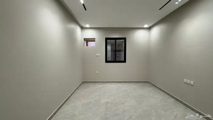 شقه فاخره للبيع جيزان حي السويس 14