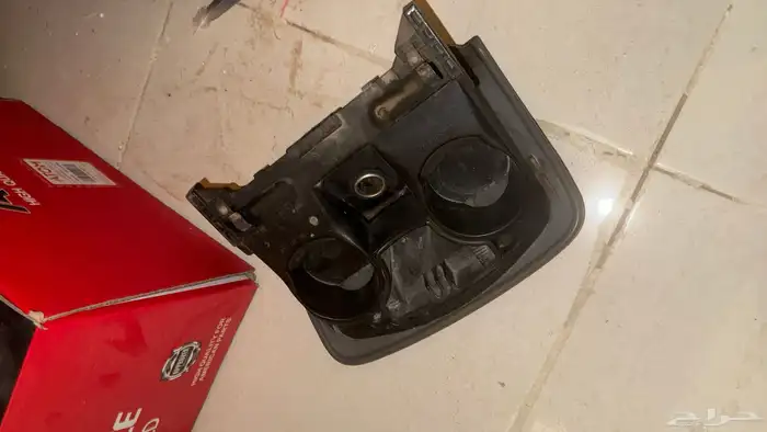 قطع فورد فكتوريا 4