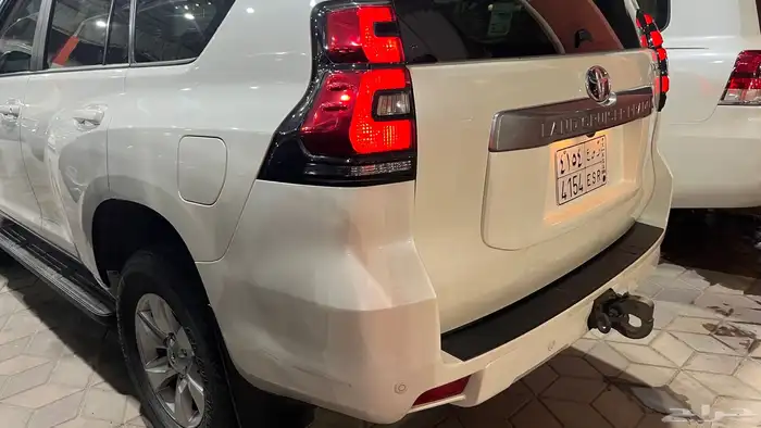 برادو عبدلطيف جميل سعودي بنزين 4