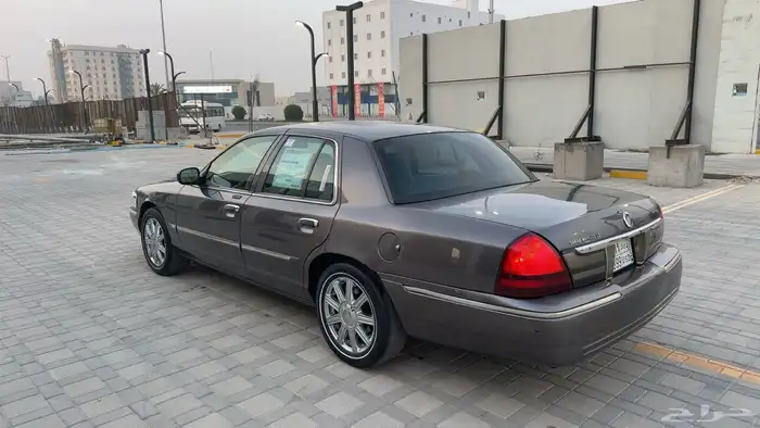 قراند ماركيز 2007 سعودي بدي وكالة 3