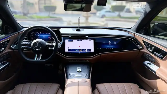 مرسيدس 4MATIC AMG E300 2024 29