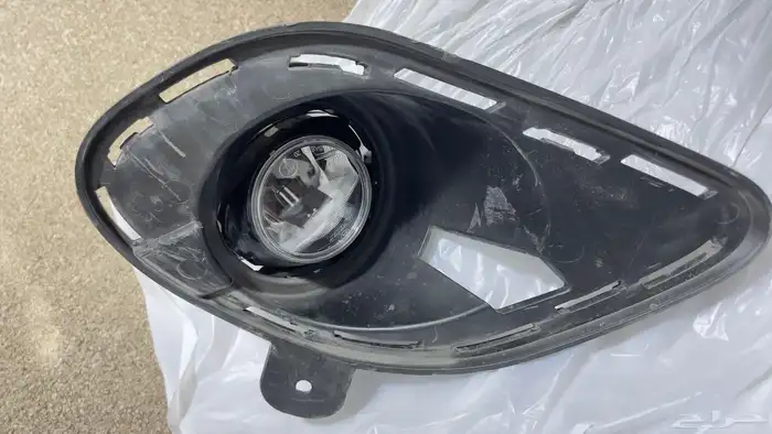 رادار دودج تشارجر RT 2023 مع قاعدته وكشاف يسار مع قاعدته 15