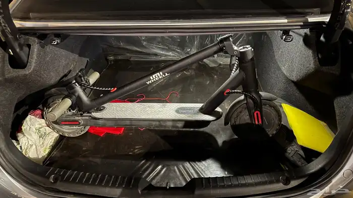 سكوتر كهربائي 10