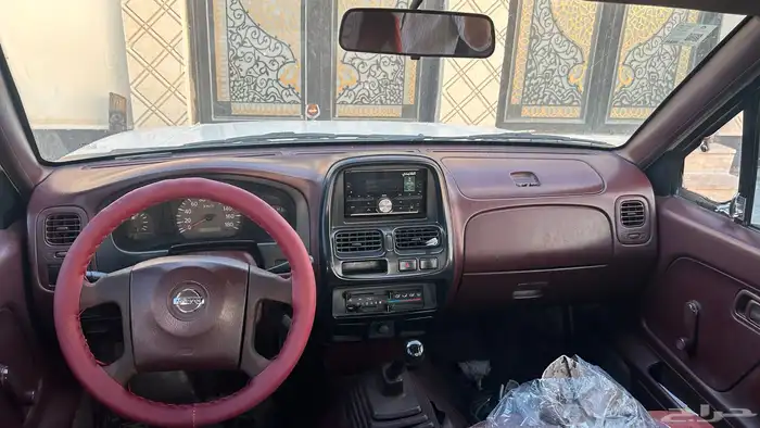 نيسان داتسن الموديل 2003 10