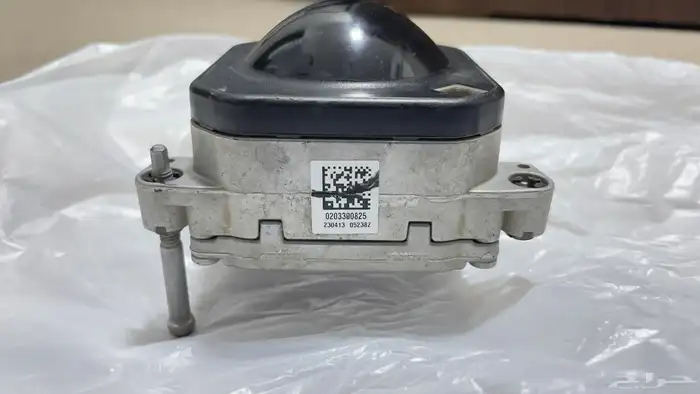 رادار دودج تشارجر RT 2023 مع قاعدته وكشاف يسار مع قاعدته 6