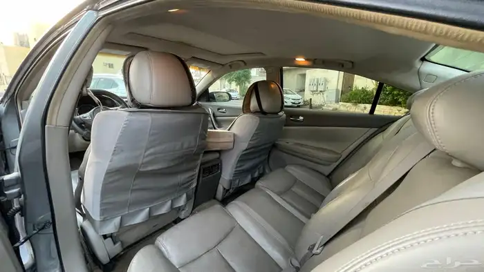 نيسان مكسيما 4