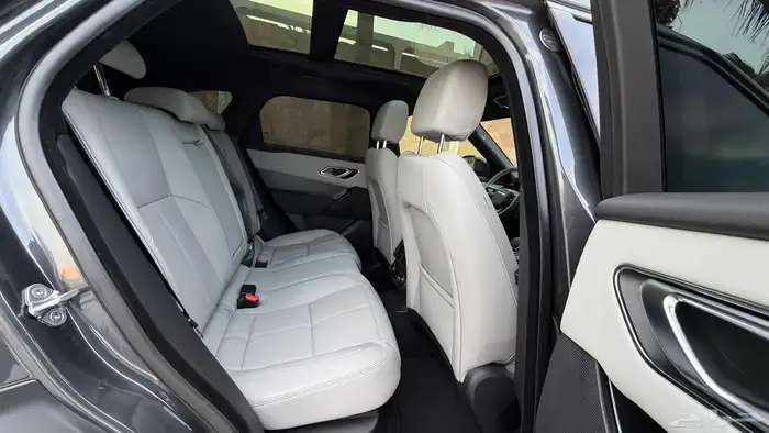 لاندروفر فيلار 2024 بحالة الوكالة 16