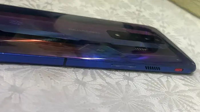 جوال ريد ماجيك 7 للبيع 3