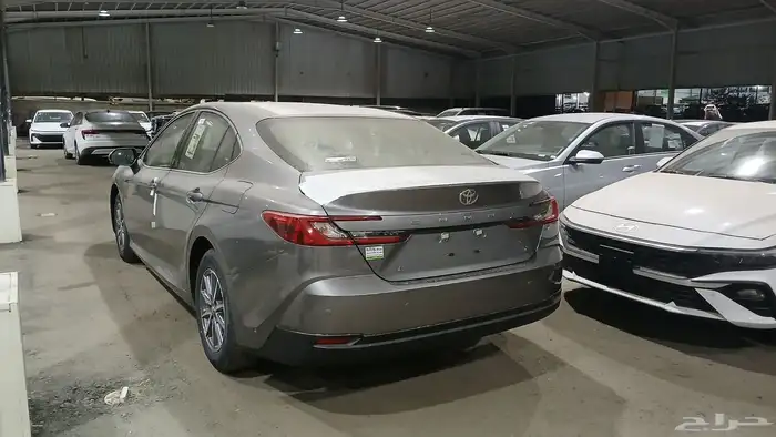 كامري جنوط بنزين e جديدة 2025 5