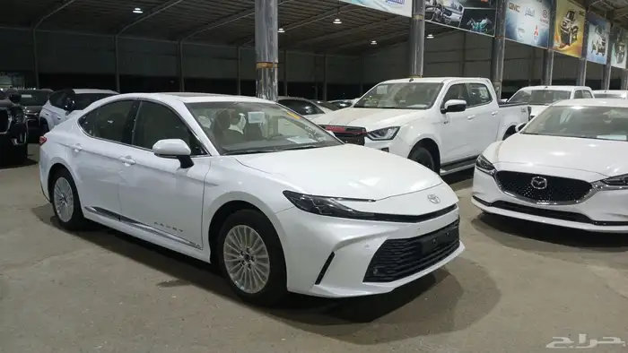 كامري le فتحه بنزين 2025 جديد 0