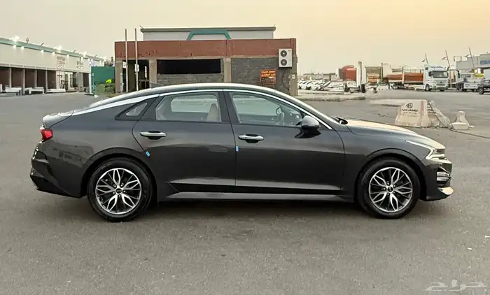 كيا K5 ( بنزين ) 2021 فل كامل بدون بانوراما 7