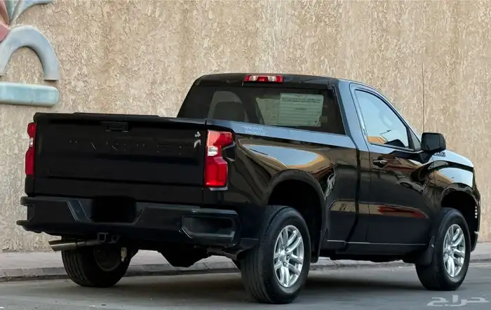 سلفرادو 2022 RST 8