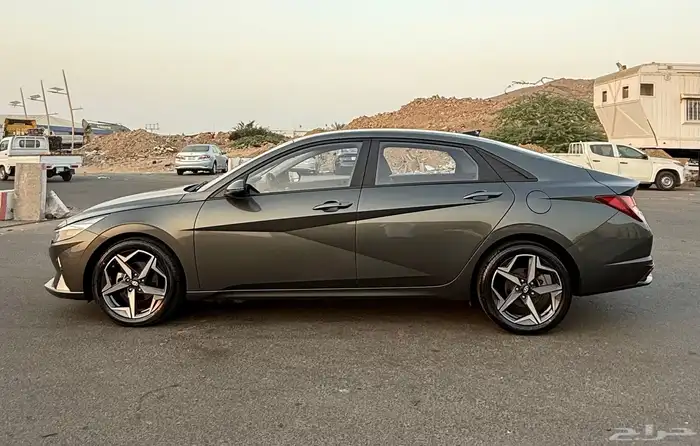 هونداي النترا 2021 ( بنزين ) فل كامل بدون فتحه للبيع 6