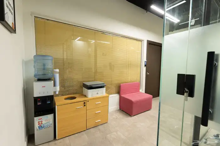 مكاتب جاهزة بتجهيزات كاملة لنجاح مشروعك 4