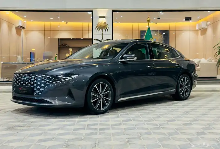 ازيرا فل كامل بطاقه جمركيه نظيف جدا 2