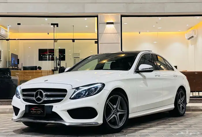 مرسيدس AMG C200 2018 ( بحالة ممتازة ) 1