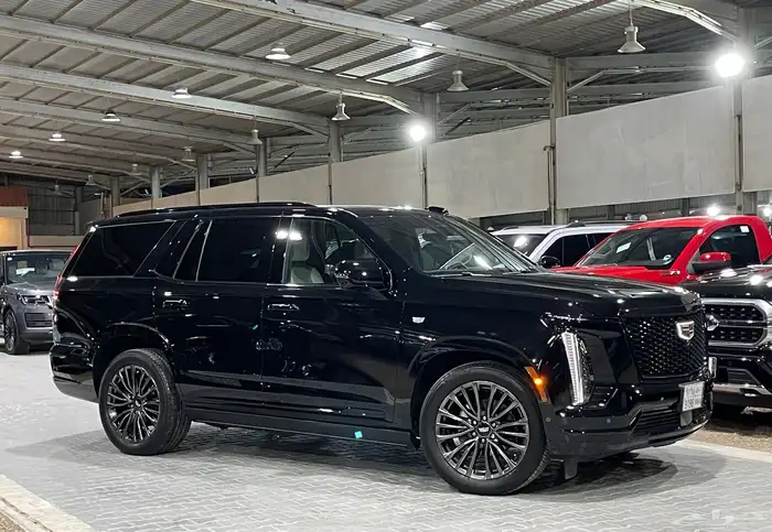 كاديلاك اسكاليد 2025 بلاتينيوم عداد (6 الاف) قمه بالنظافه 24