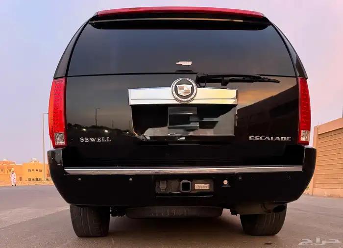 كاديلاك سكاليد 2008 13