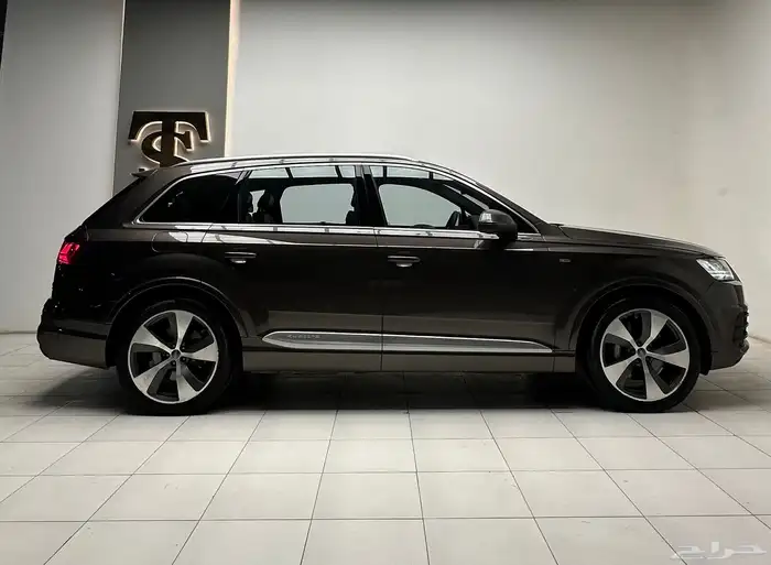 اودي 2017 ( Q7 ) 4
