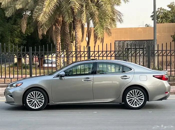 لكزس ES350 2016 DD أمريكي 8