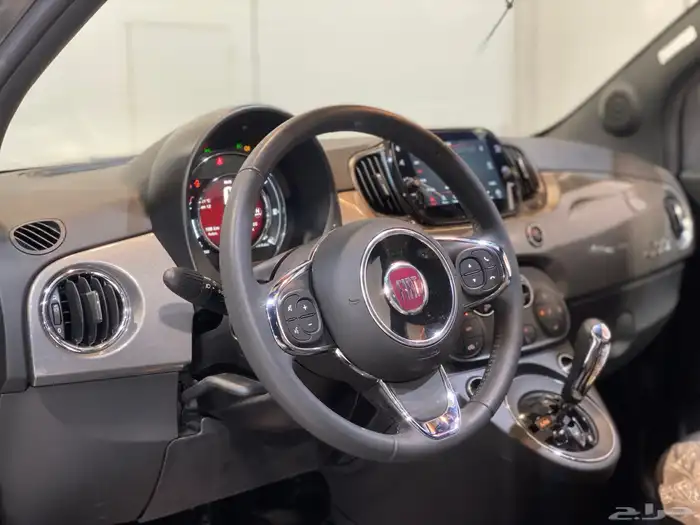 فيات 500 2024 اصفار 13